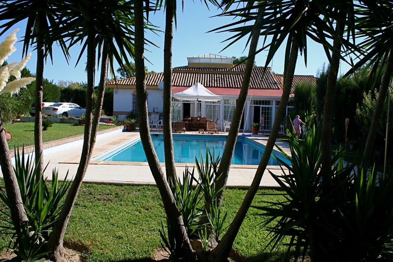 Casa Elizabeth Apartment Palomares del Rio Bagian luar foto